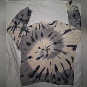 OOTDFash Black and Cream Tie-Dye Sweatshirt